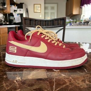 Nike Air Force One’s Low Lebron James “Cavs”